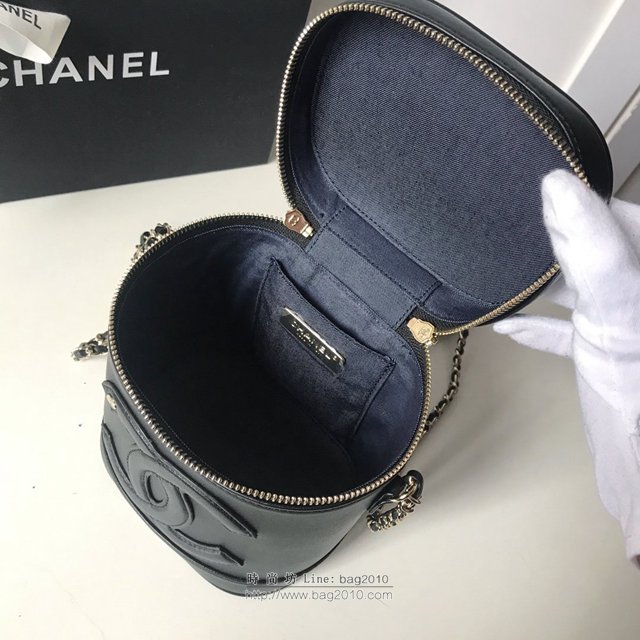 Chanel女包 AS0323 2019 vintage早春新款 香奈兒大雙C手提水桶化妝包 香奈爾鏈條女挎包  djc2825